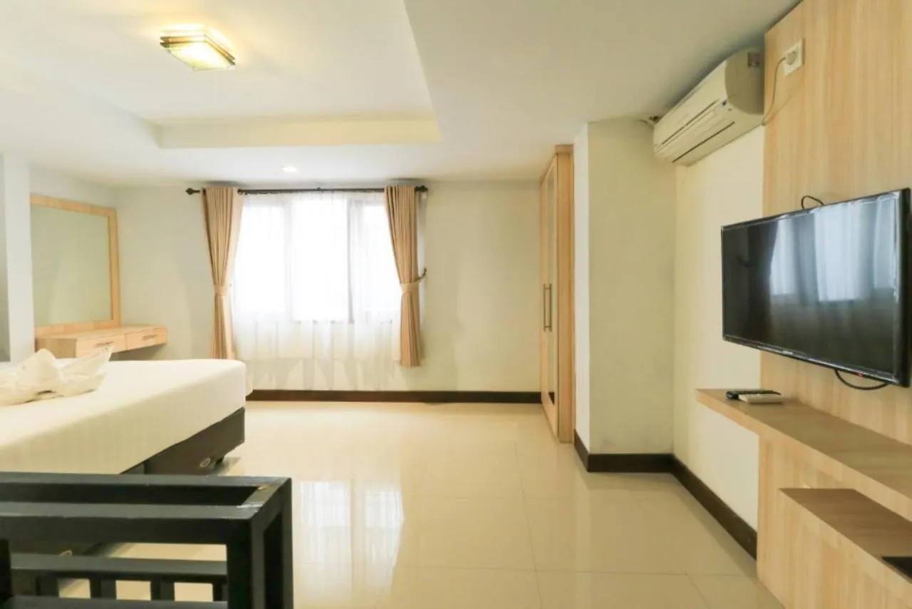 Legian Village Residence Seminyak  3*, Seminyak (Bali)
